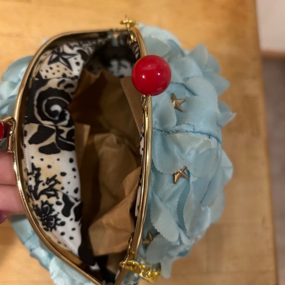 Rare Betsey Johnson American Cupcake Purse! - Picture 4 of 4